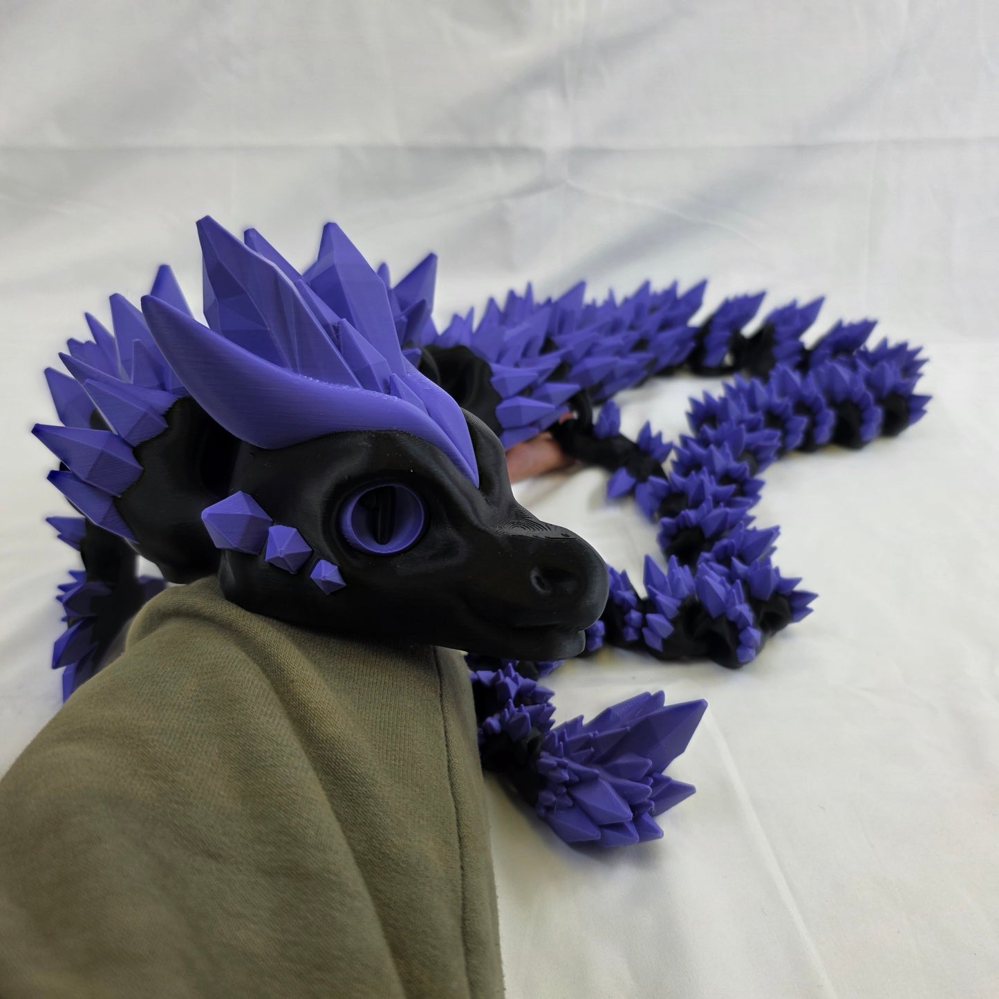 Custom 4-Foot Articulated Dragon – Fully Poseable, 3D Printed, Choose Your Colours!