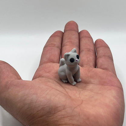 Mini Cat Figurine – 3D Printed Pocket-Sized Animal Collectible