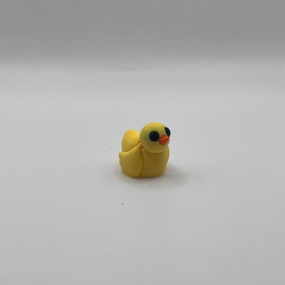 Mini Duckling Figurine – 3D Printed Pocket-Sized Animal Collectible