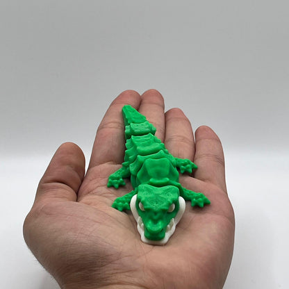 Crocodile Figurine – 3D Printed Articulated Animal Collectible